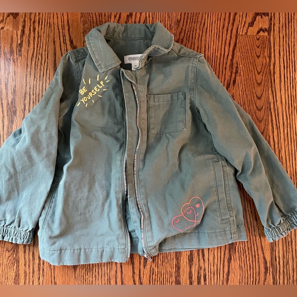 Gymboree Girls size 3T “military inspired” jacket. Great condition worn once.